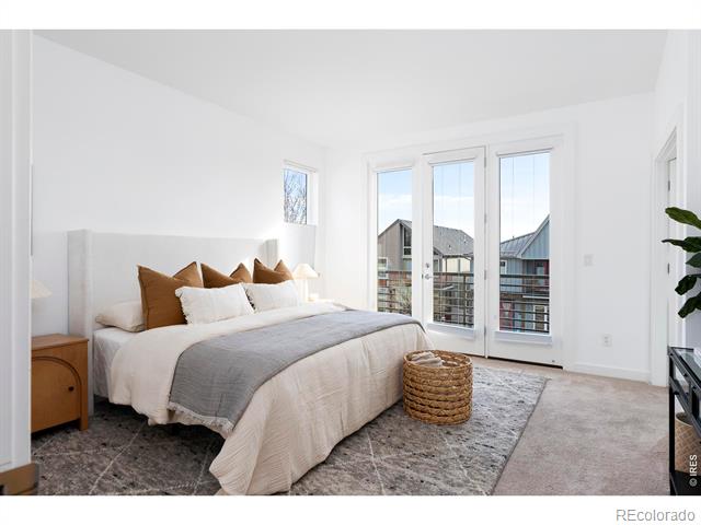 5247 5th Street