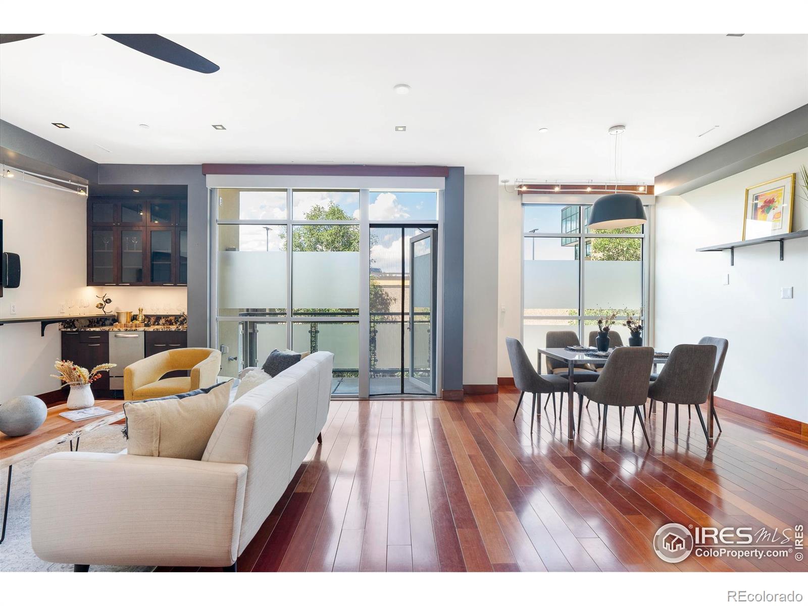 1155 Canyon Boulevard Unit: 207