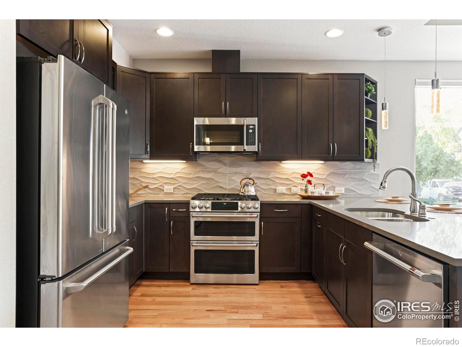 5318 5th Street Unit: F