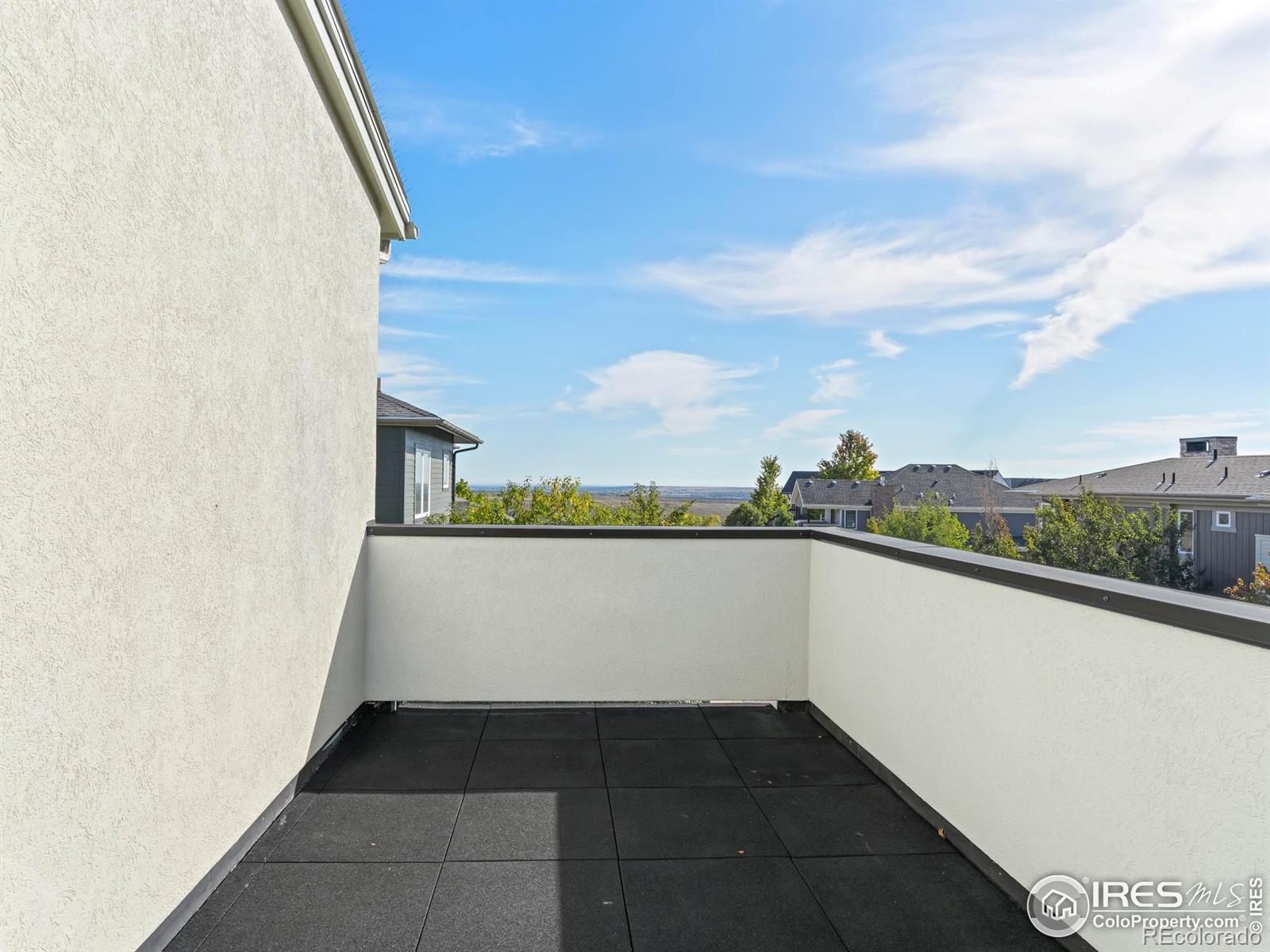 5318 5th Street Unit: F