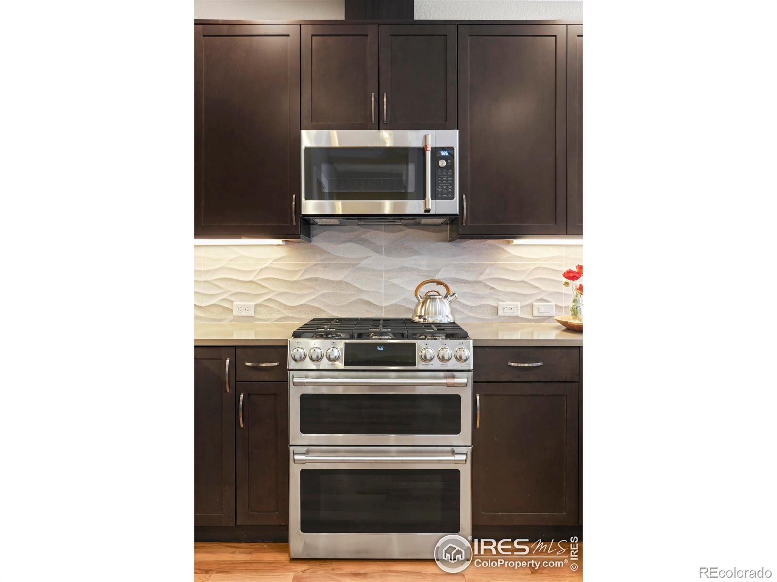 5318 5th Street Unit: F