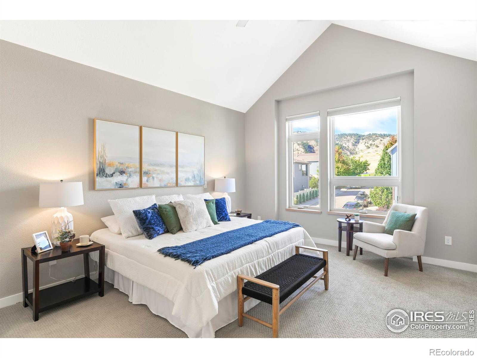 5318 5th Street Unit: F