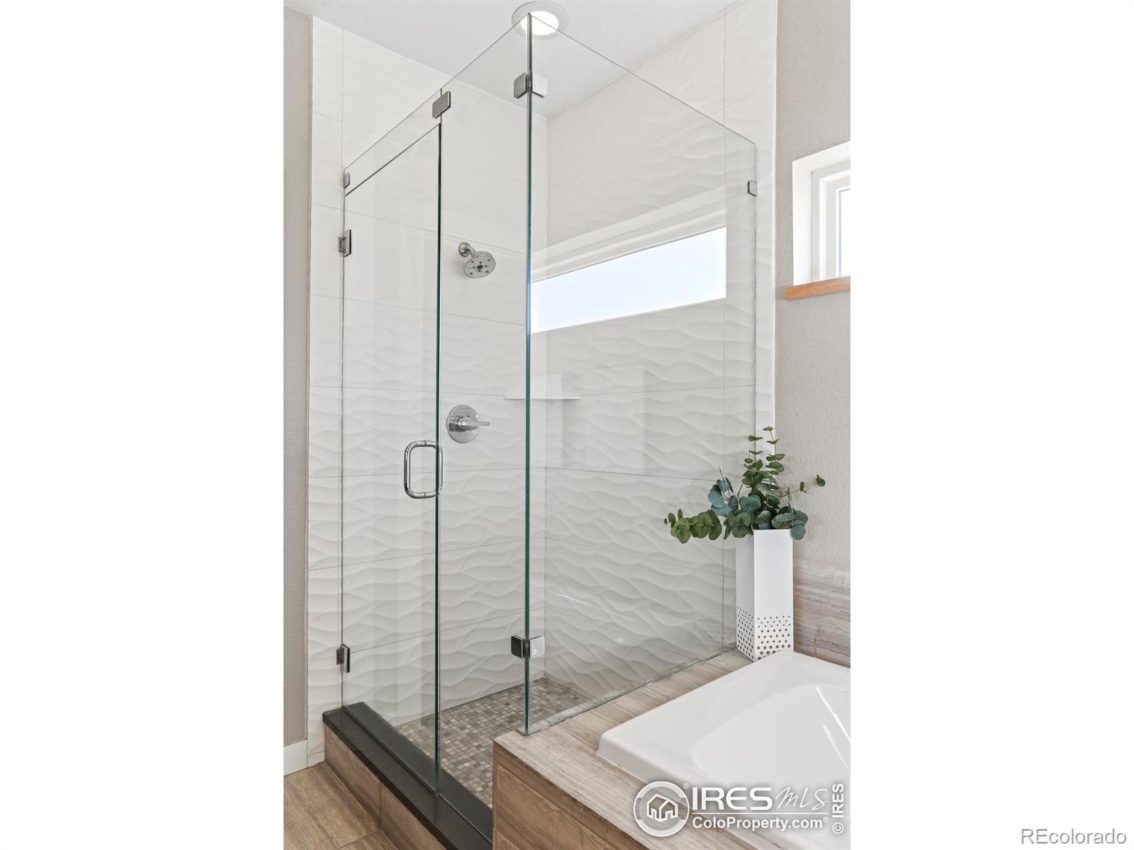 5318 5th Street Unit: F