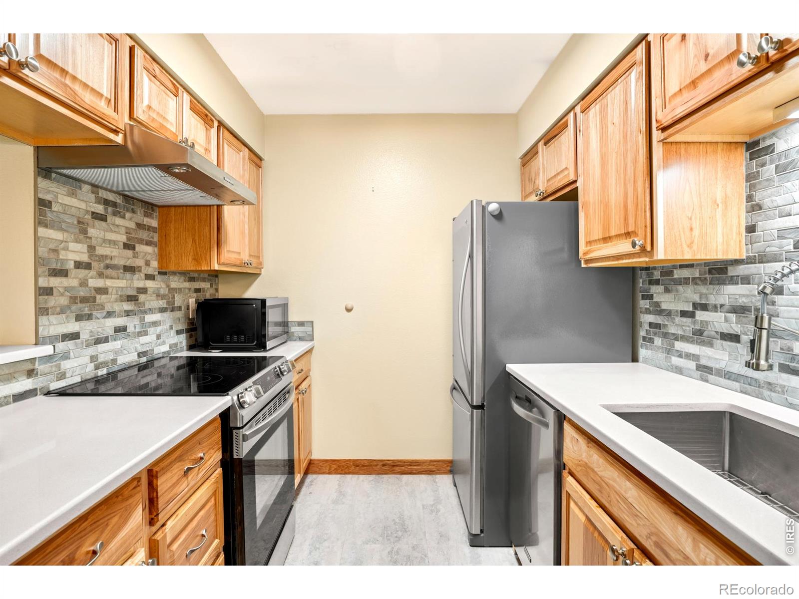 4660 White Rock Circle Unit: 5