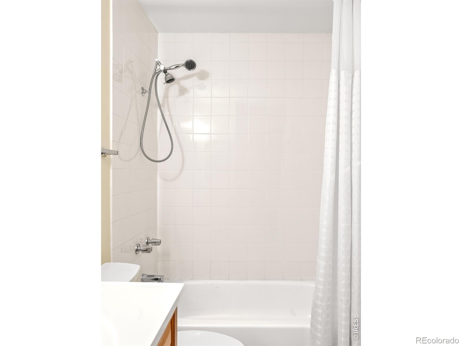 4660 White Rock Circle Unit: 5