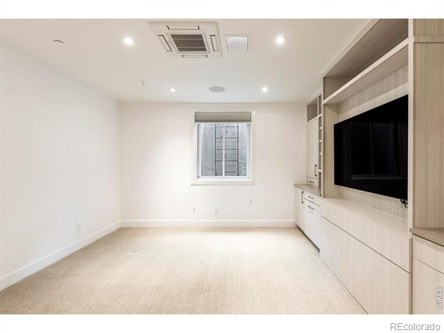 370 Arapahoe Avenue Unit: C