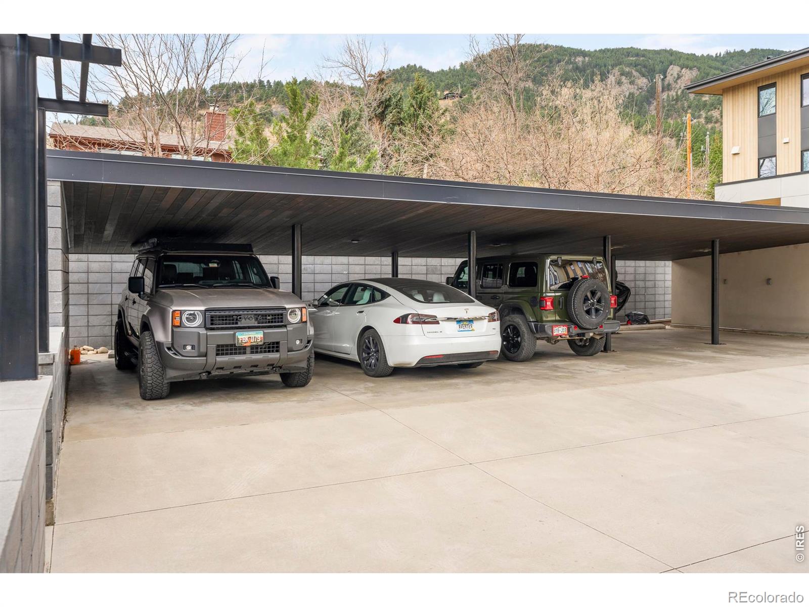 370 Arapahoe Avenue Unit: C