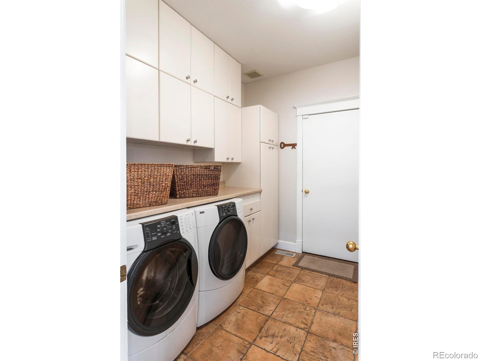 1345 Pine Street Unit: 1