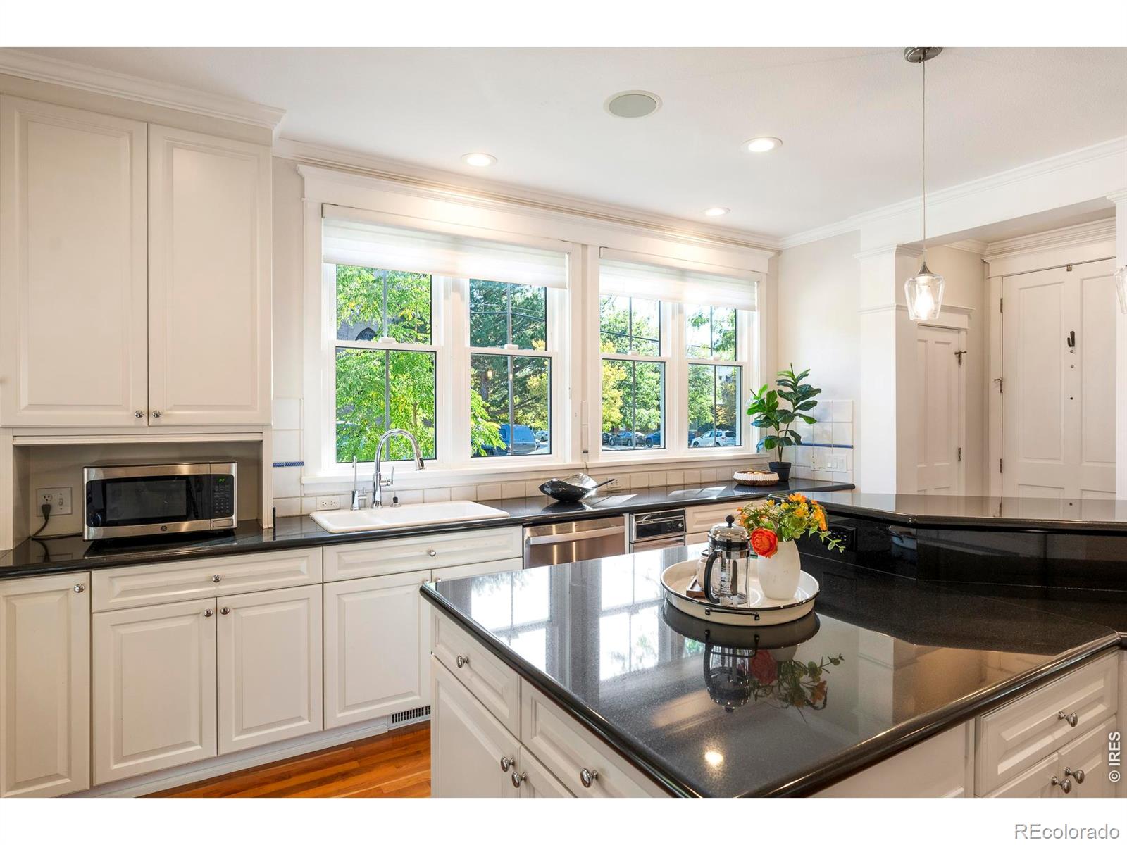 1345 Pine Street Unit: 1
