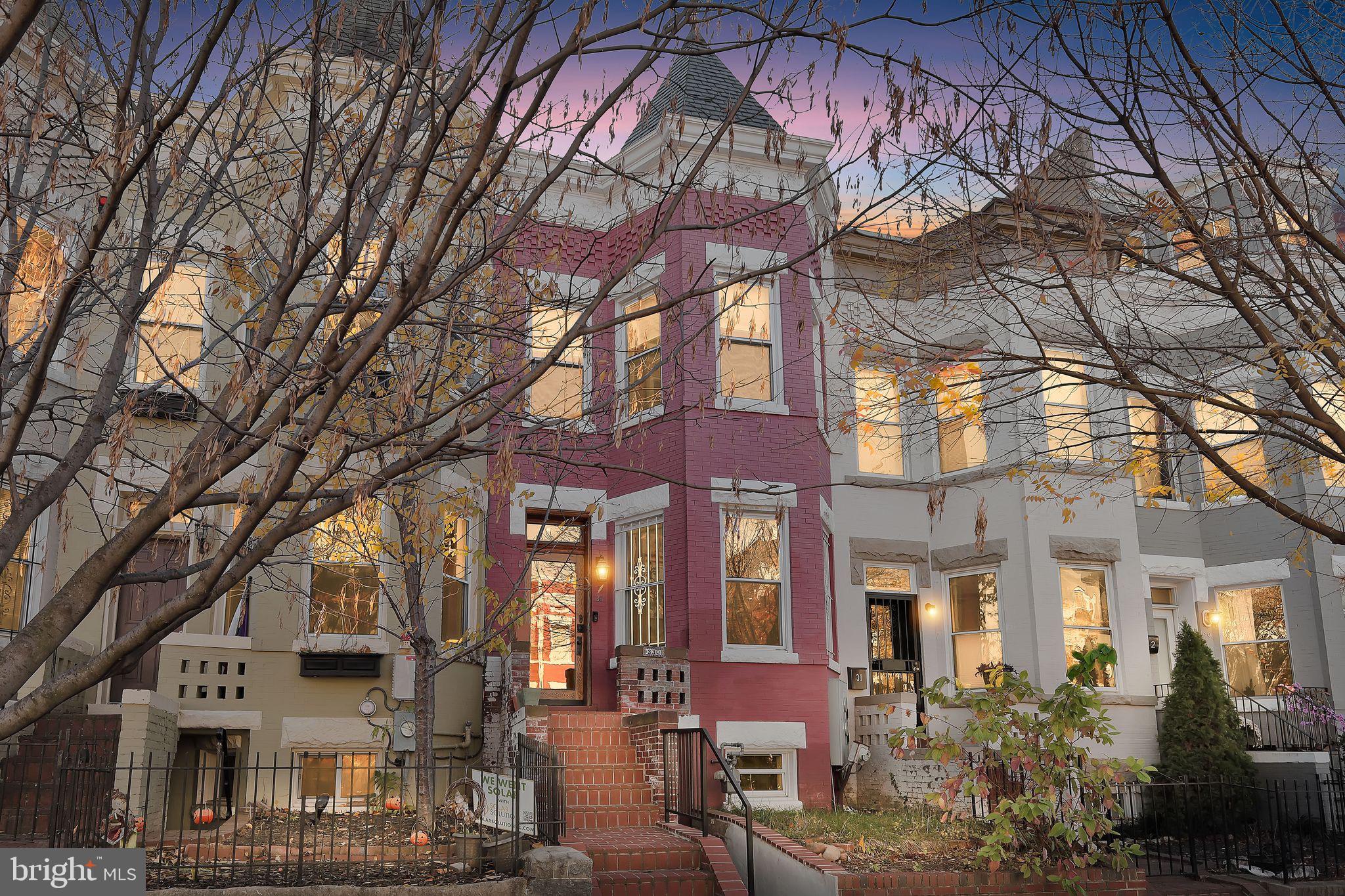 33 Q STREET NE