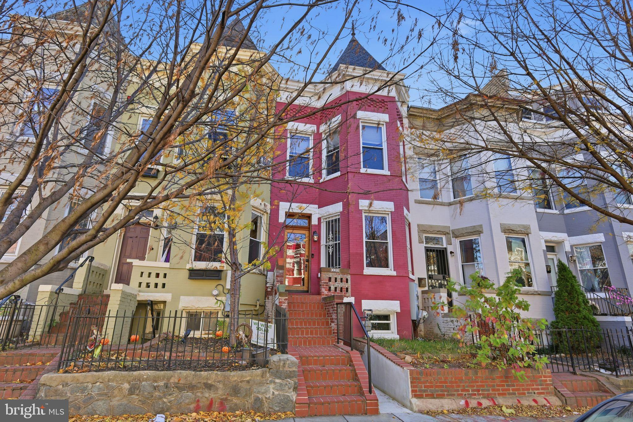 33 Q STREET NE