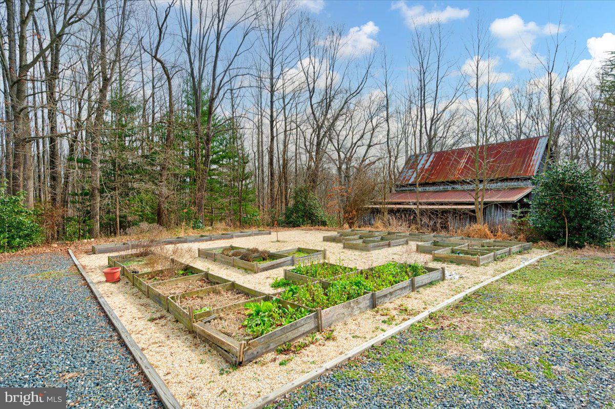 220 Leitch Road