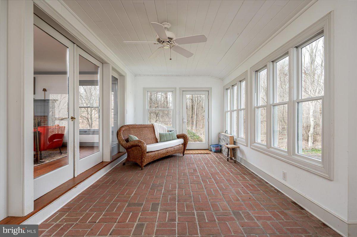 220 Leitch Road
