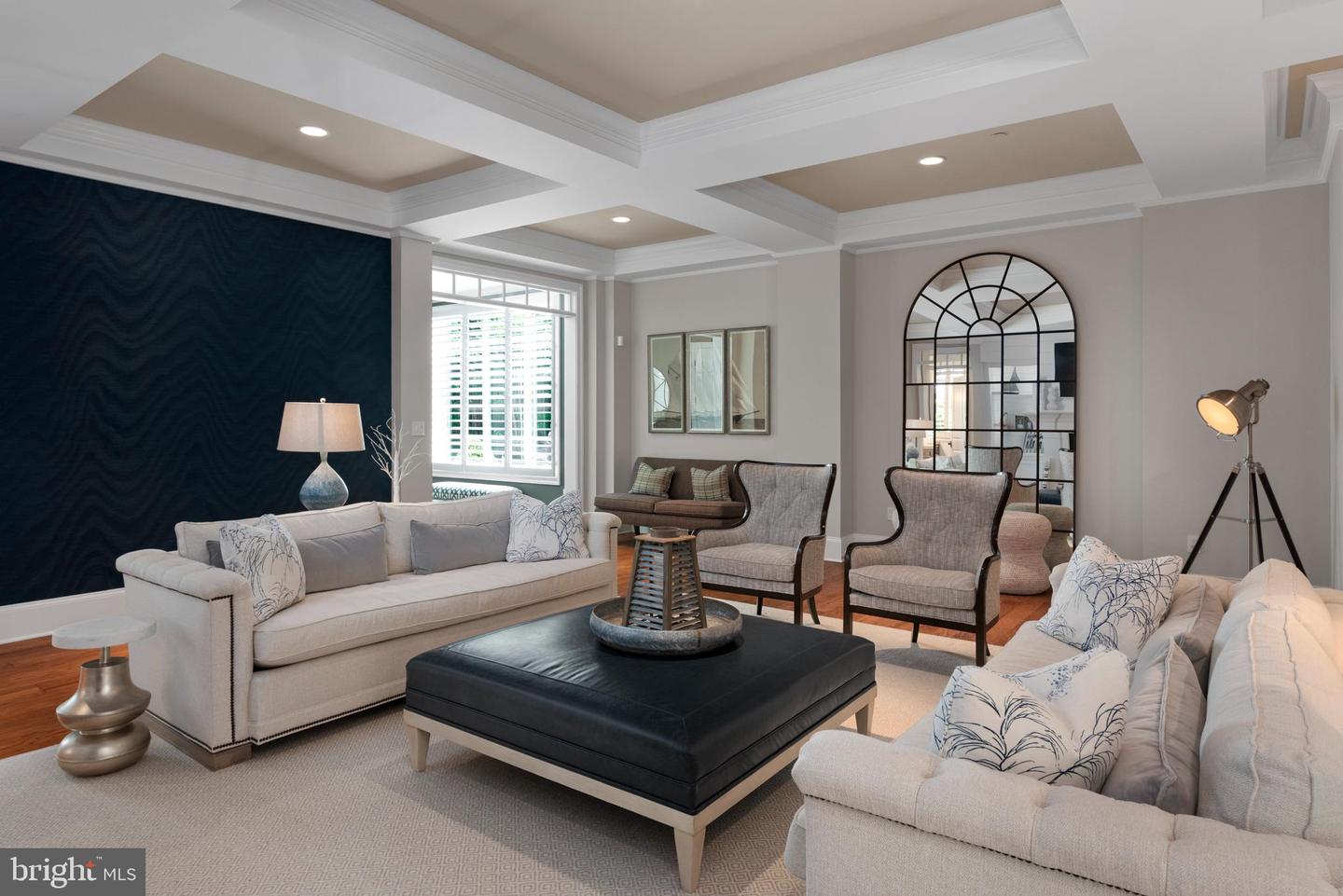 204 Wardour Dr