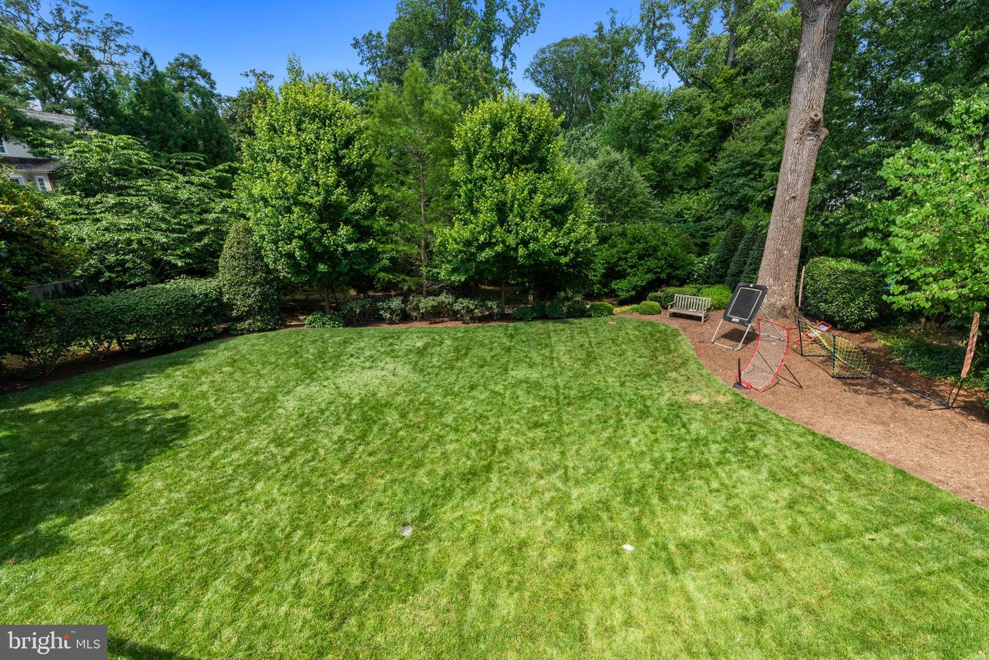204 Wardour Dr