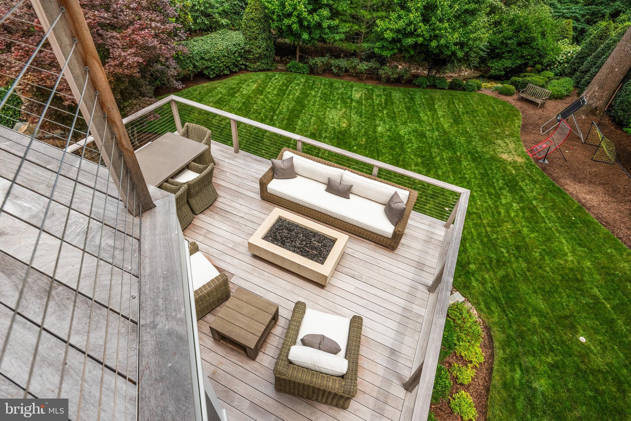 204 Wardour Dr