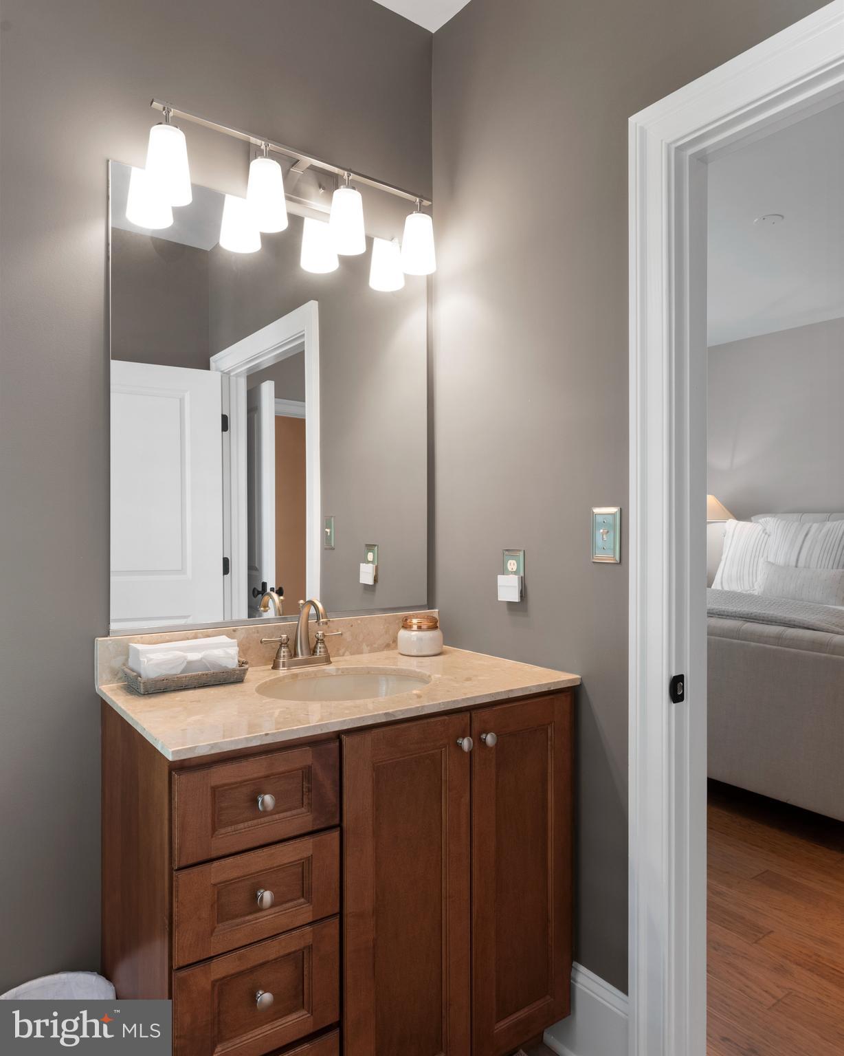 204 Wardour Dr