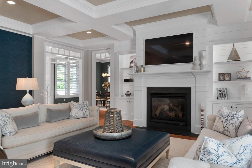 204 Wardour Dr