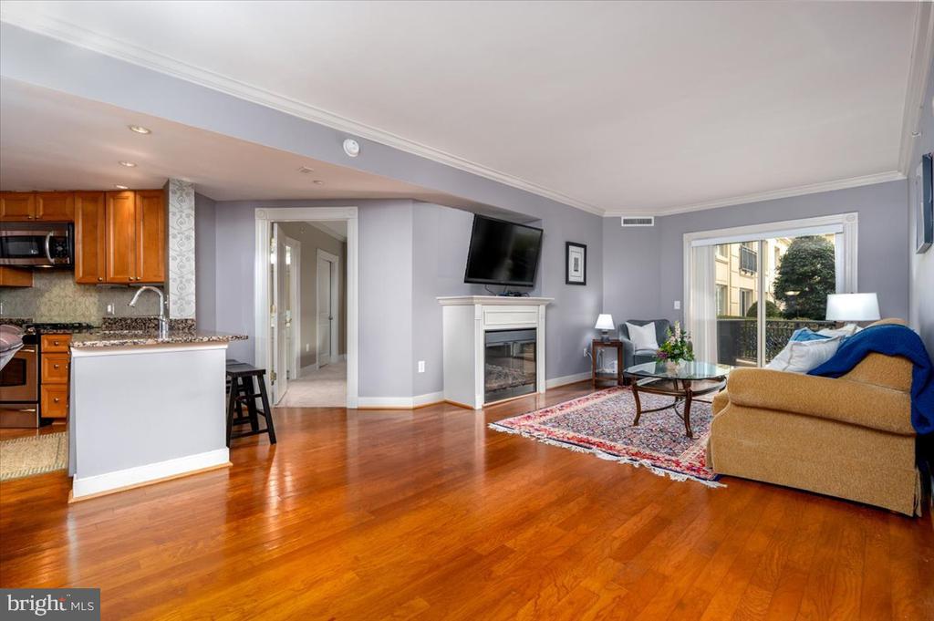 5 PARK PLACE 102