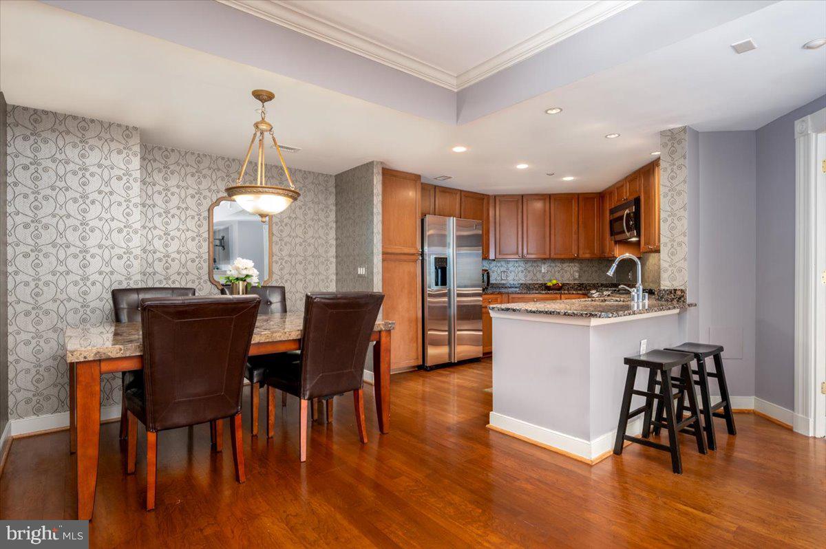 5 PARK PLACE 102