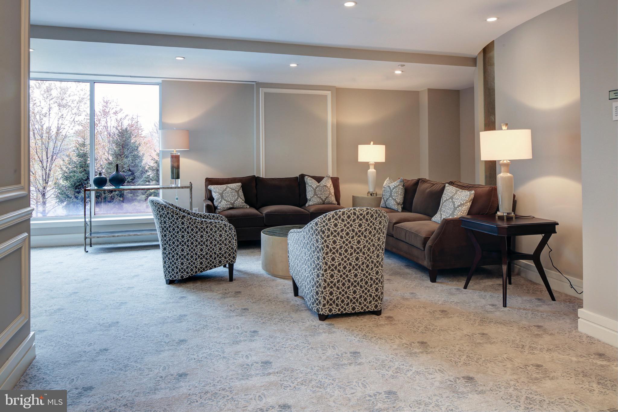 5 PARK PLACE 102