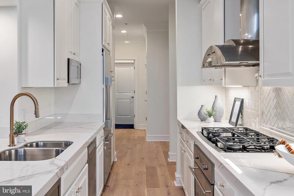 66 FRANKLIN STREET 509