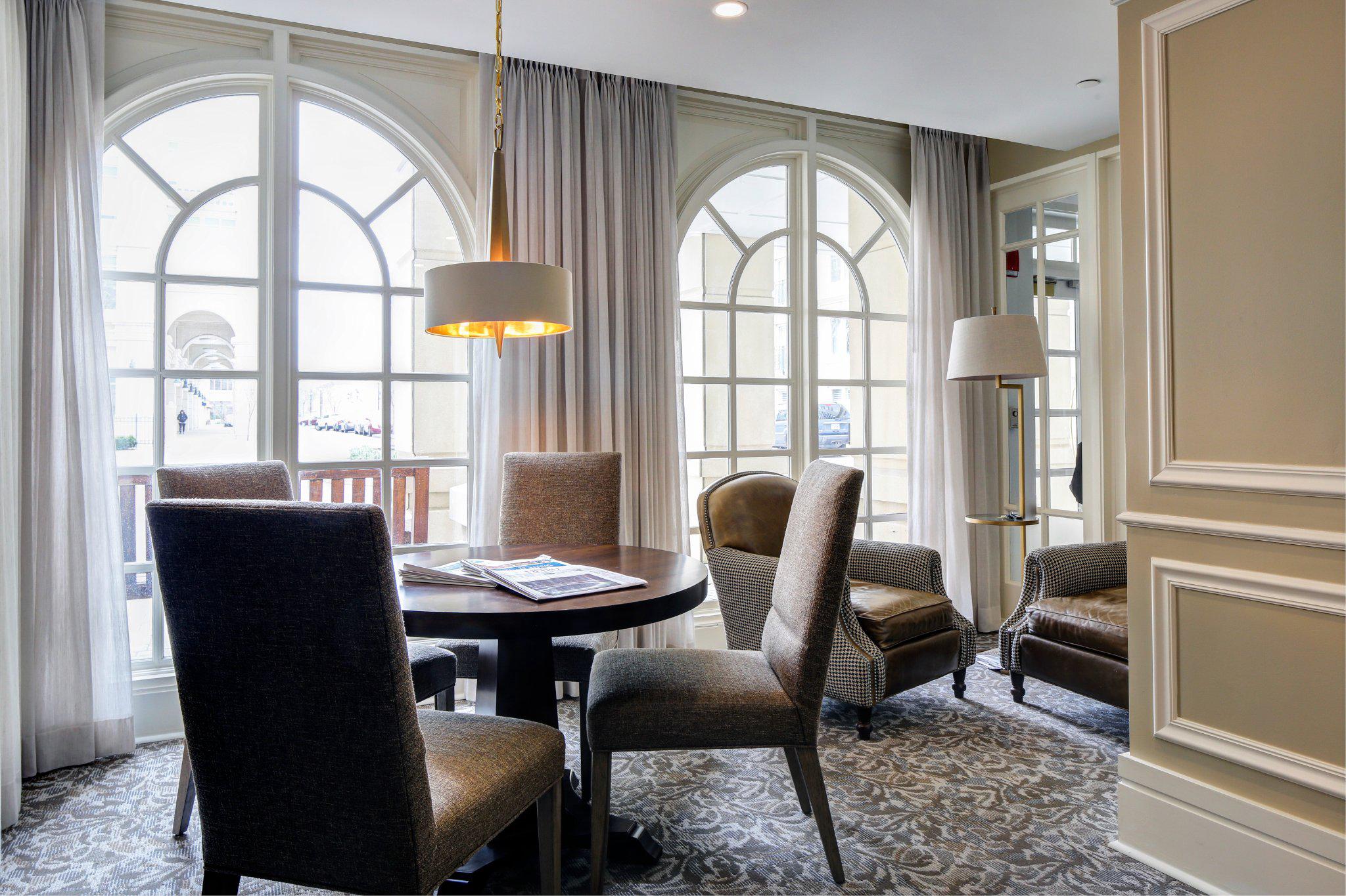 5 PARK PLACE Unit: 603