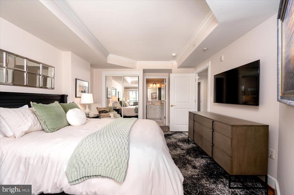 5 PARK PLACE Unit: 603