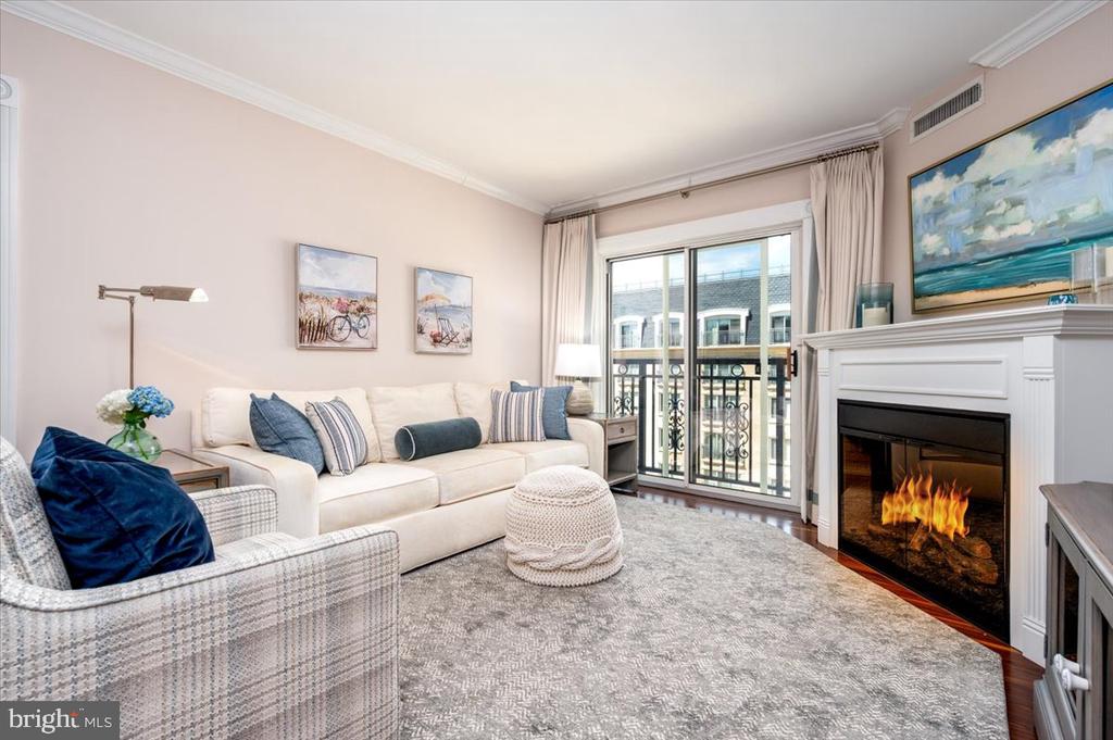 5 PARK PLACE Unit: 603