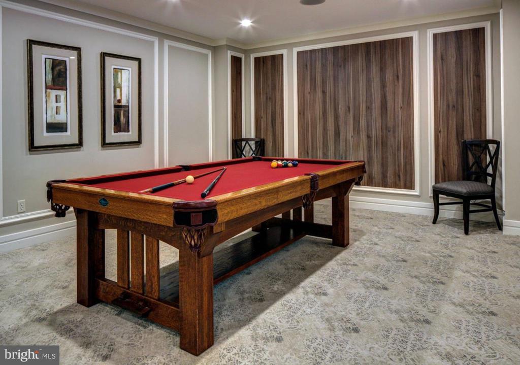 5 PARK PLACE Unit: 127