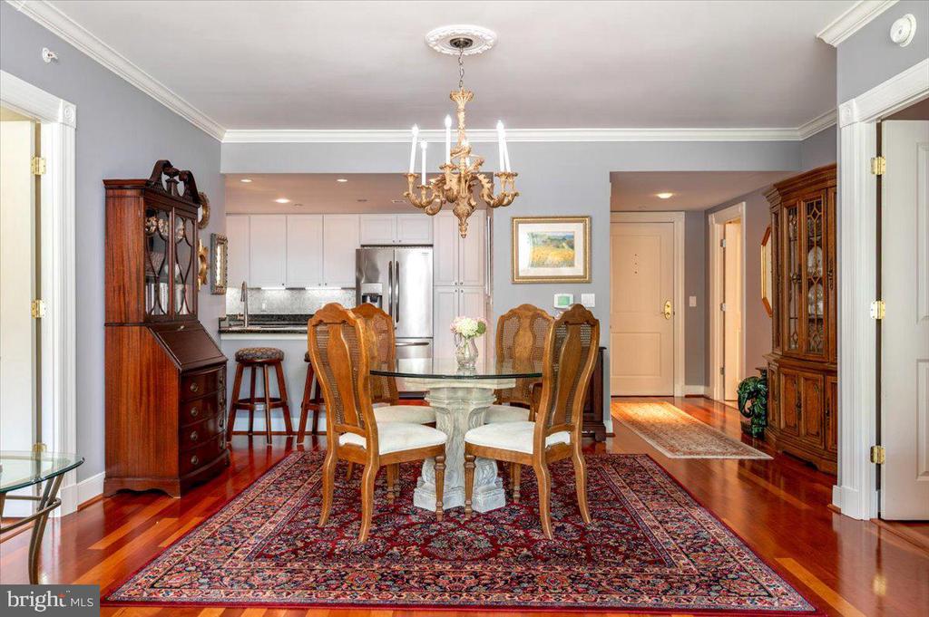 5 PARK PLACE Unit: 127