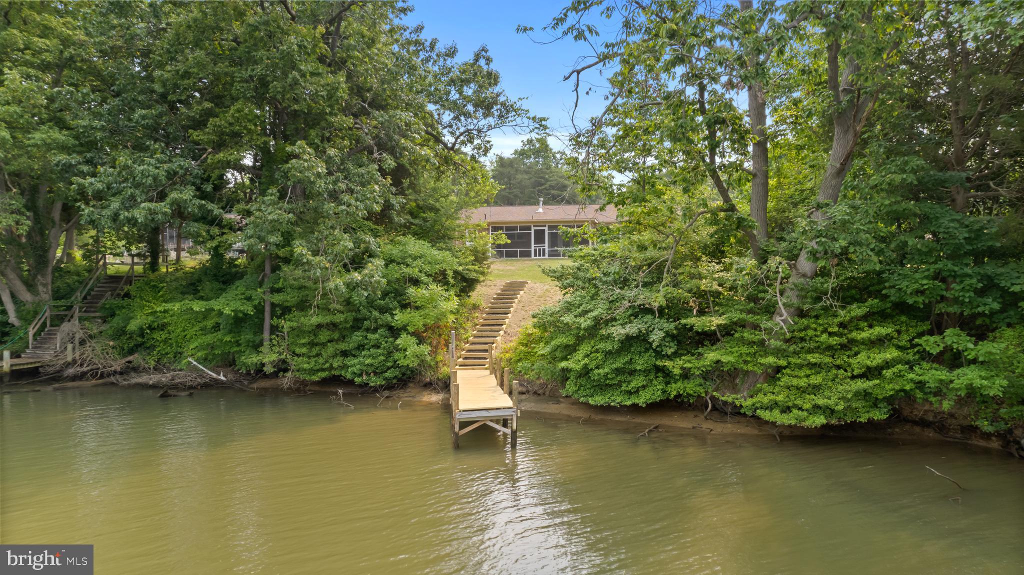 5551 Wells Cove DRIVE