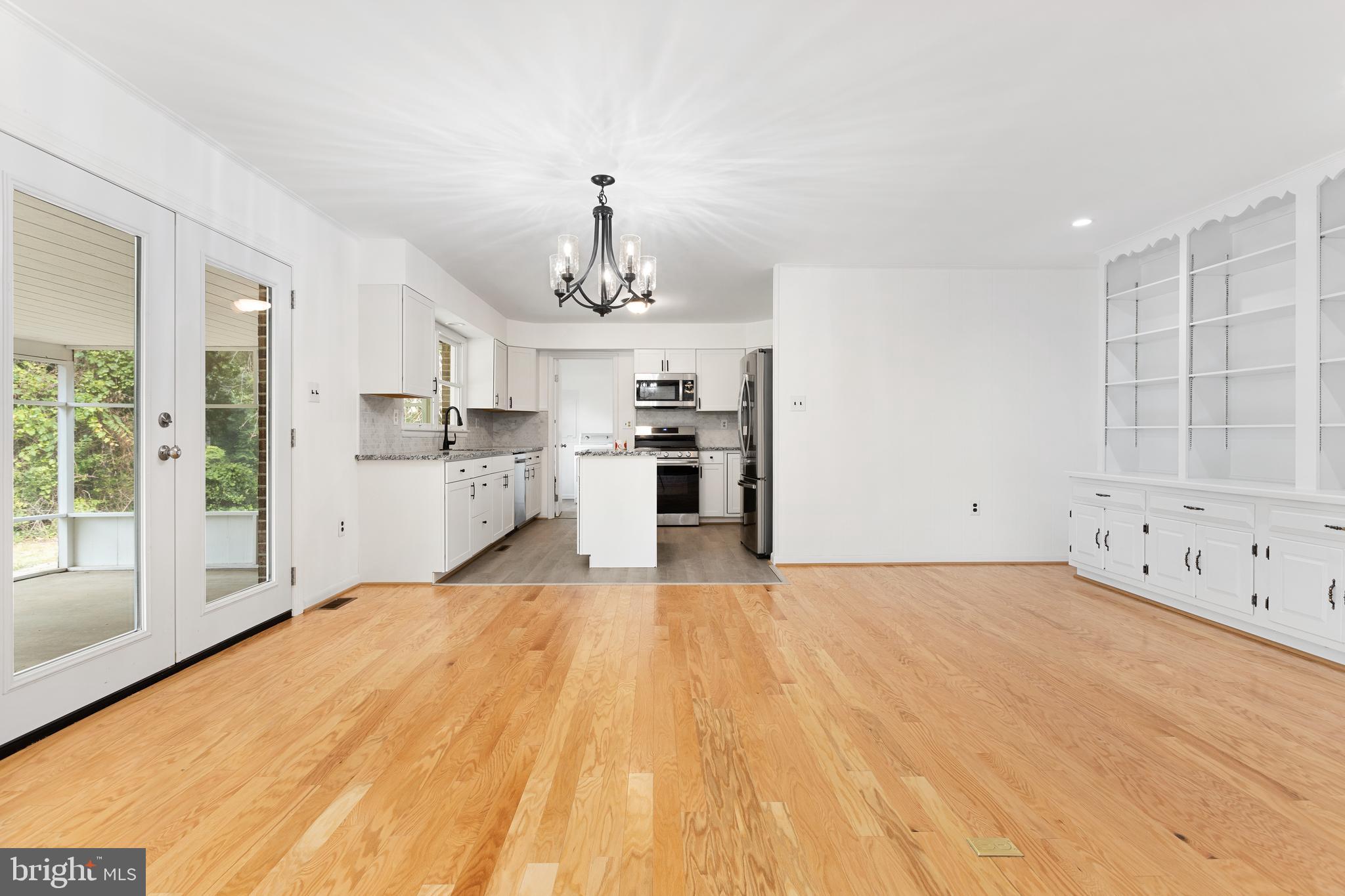 5551 Wells Cove DRIVE