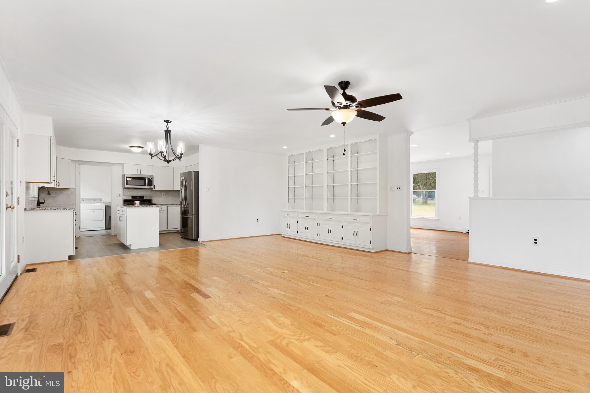 5551 Wells Cove DRIVE