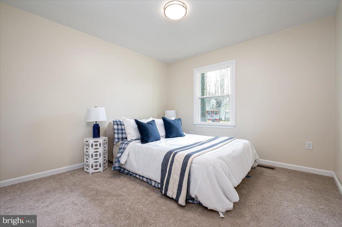 11528 Wolf Howl Ln