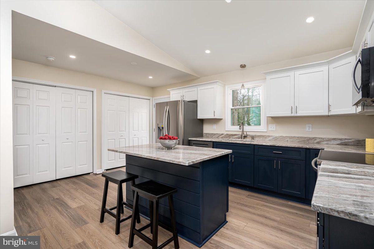 11528 Wolf Howl Ln