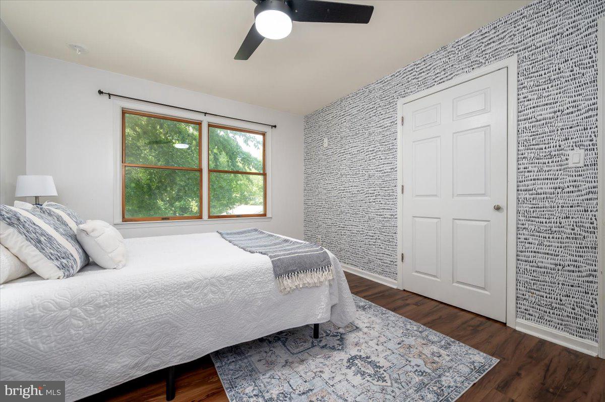 15500 Running Fox Cir