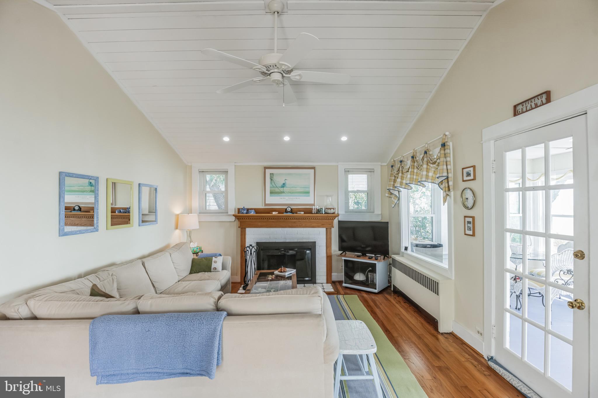 111 Chesapeake Ave