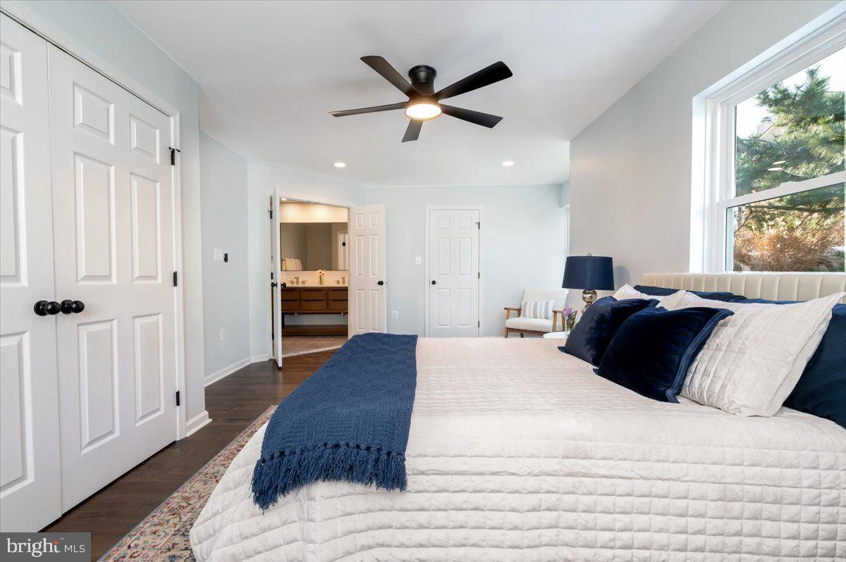 4011 Carousel Way