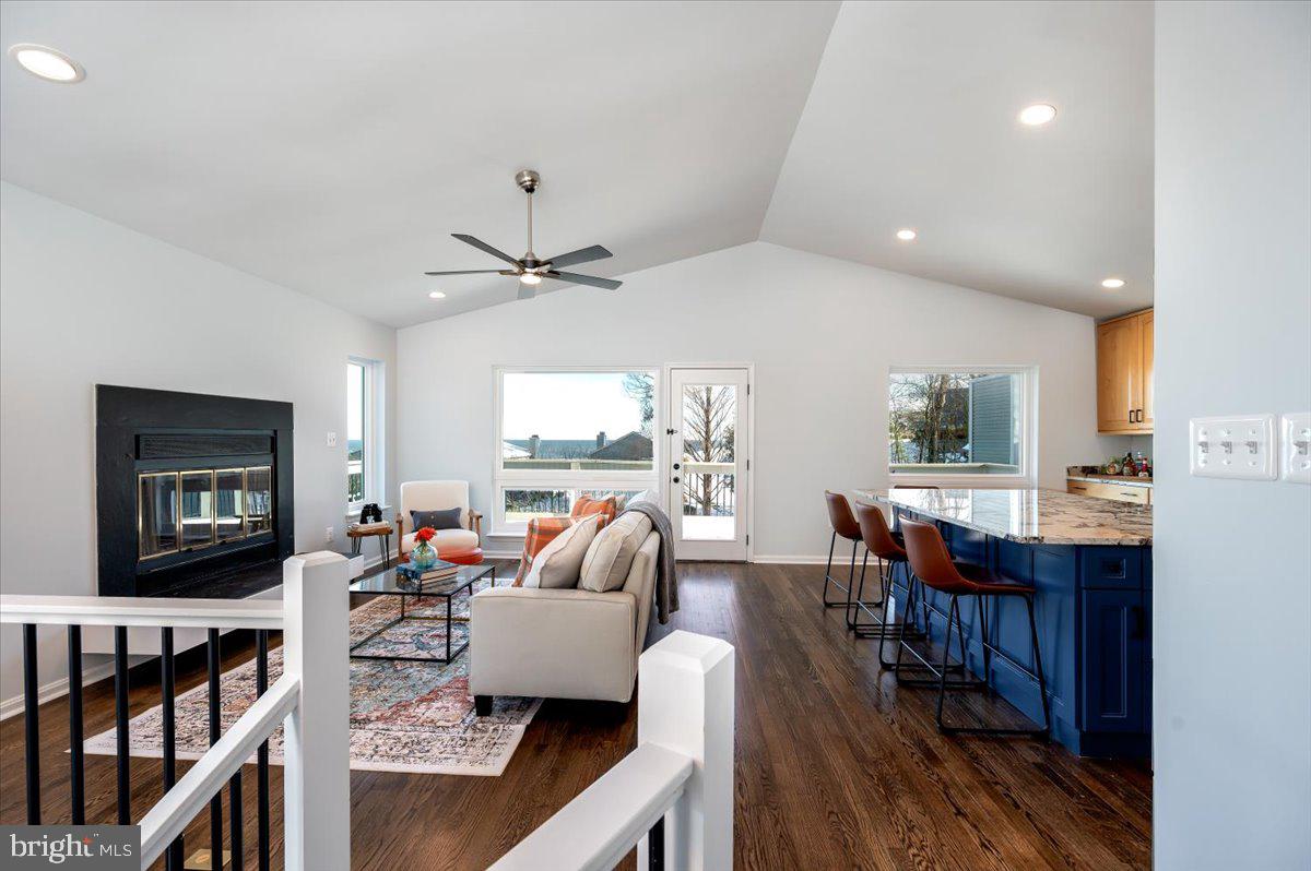 4011 Carousel Way