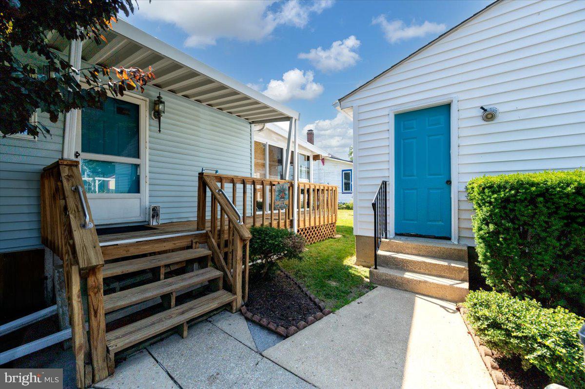 8236 Bayside Rd