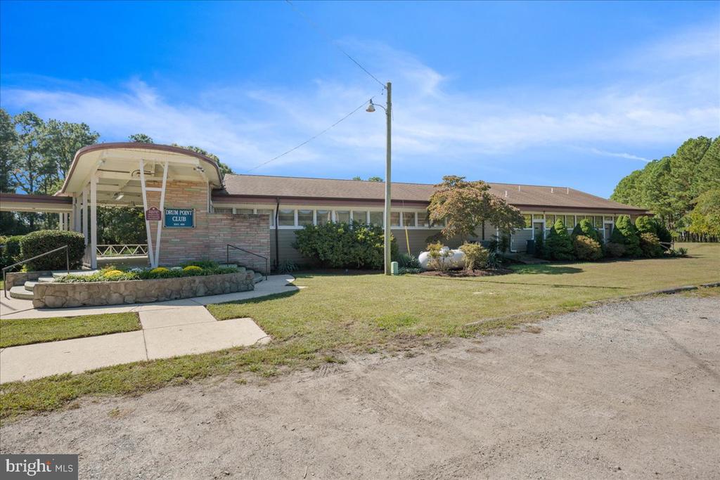 460 DEER LANE