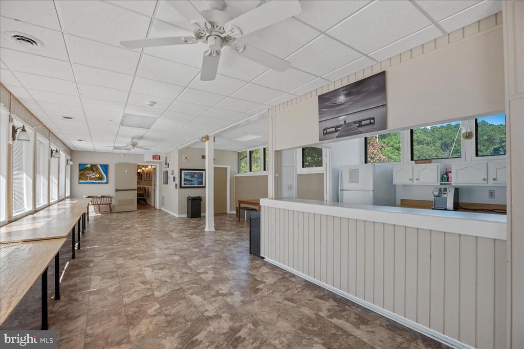 460 DEER LANE