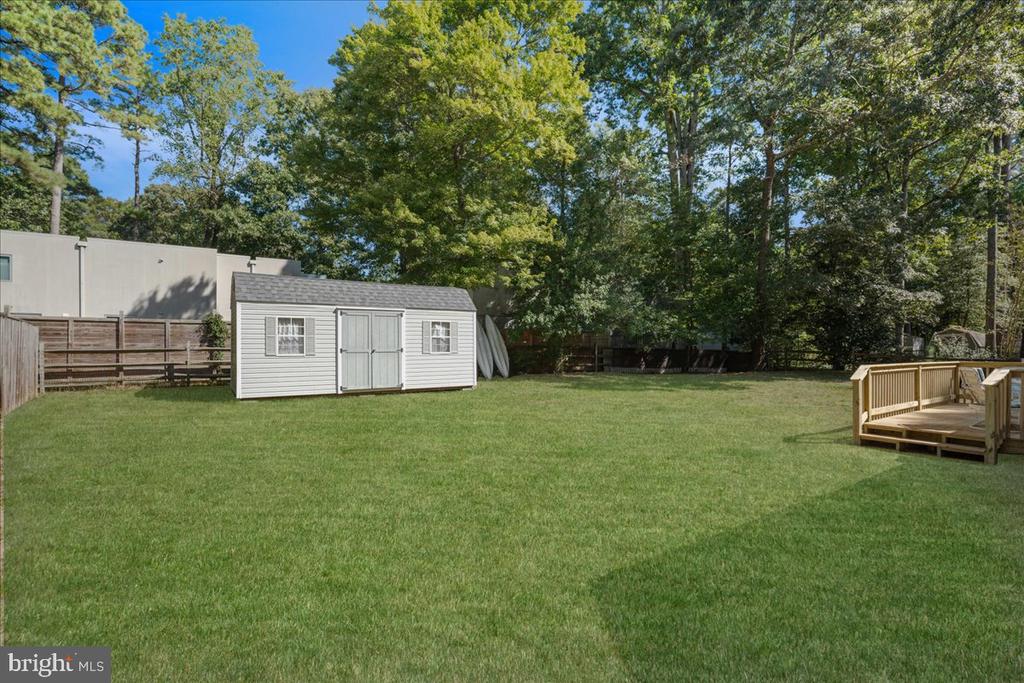 460 DEER LANE