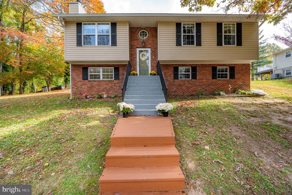 4790 HOWARD PLACE