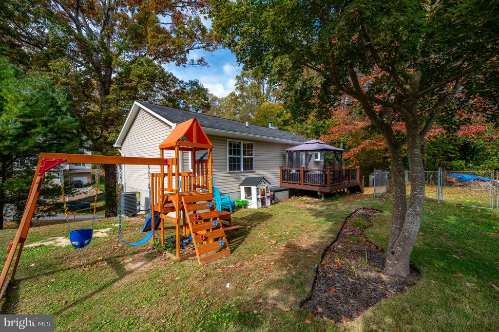 4790 HOWARD PLACE