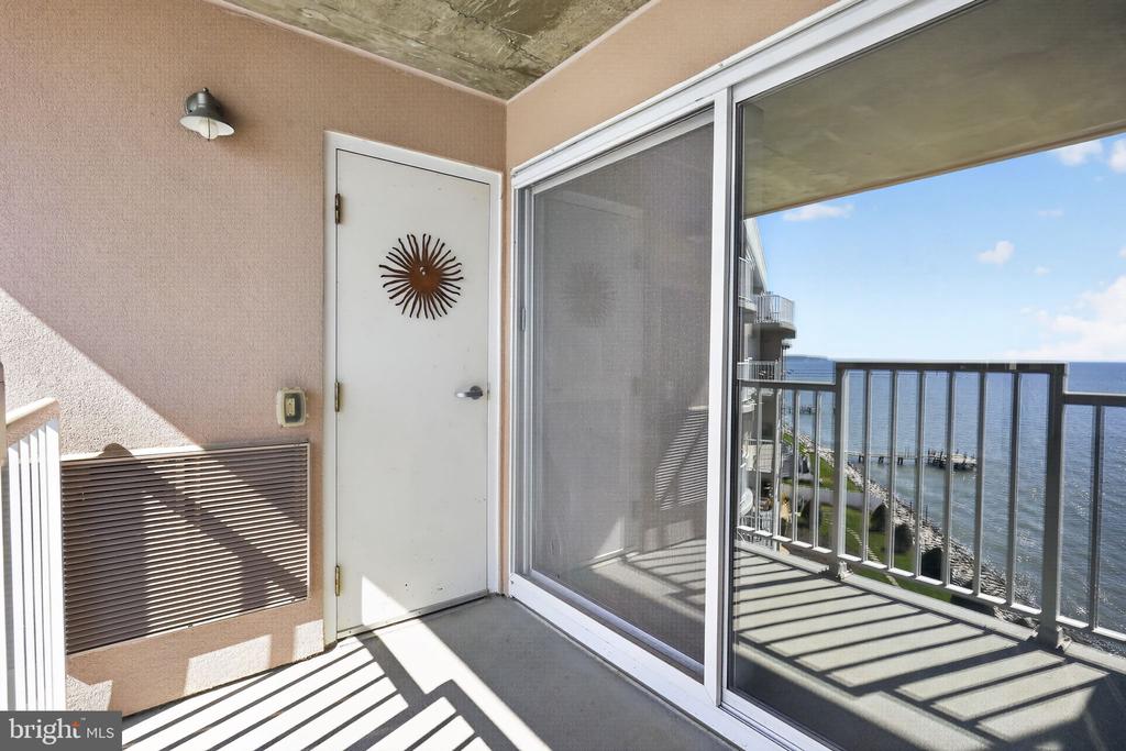 8501 BAYSIDE ROAD 702