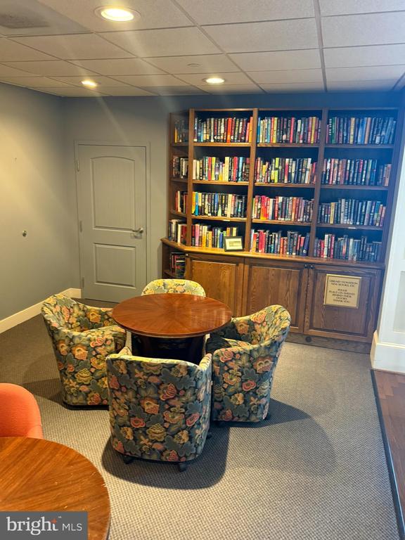 8501 BAYSIDE ROAD 702