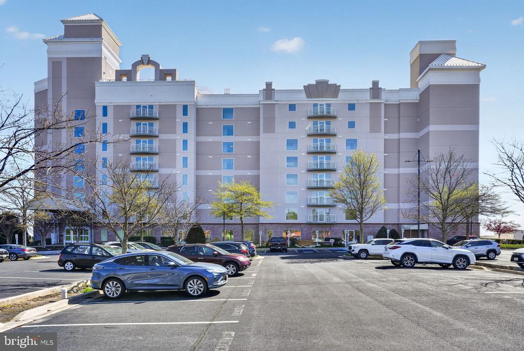 8501 BAYSIDE ROAD 702