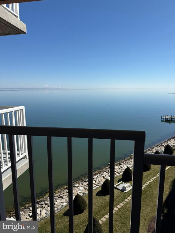 8501 BAYSIDE ROAD 702
